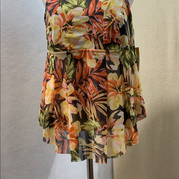 Floral Tankini Top - Picture 3 of 11